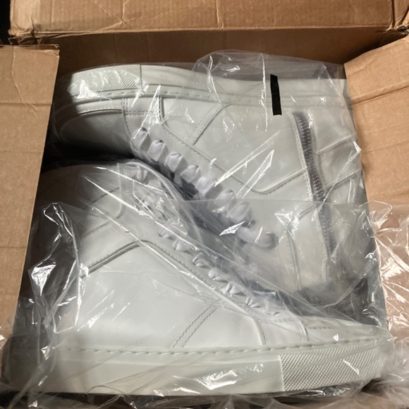 New! Zadig & Voltaire White Flash High Top Sneakers in Leather Euro Sz 38, US 7 - Picture 3 of 5